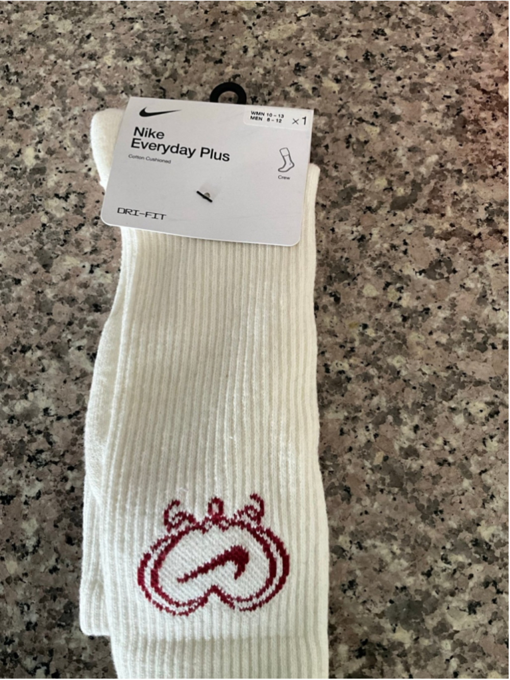 Nike Everyday Valentine's Day Crew Socks